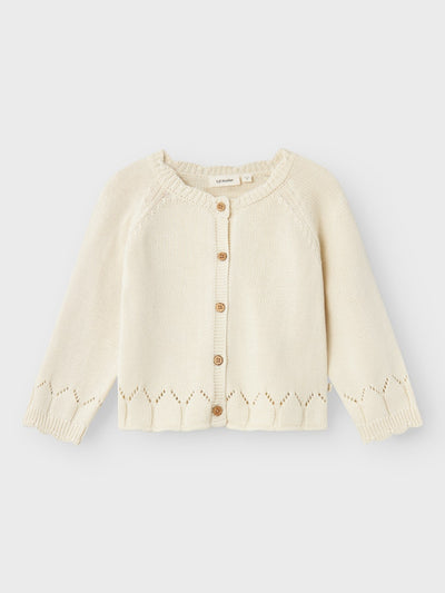 Lil Atelier - Cardigan mit Strickmuster 'NMFRAMLA LS KNIT CARD LIL - Turtledove'