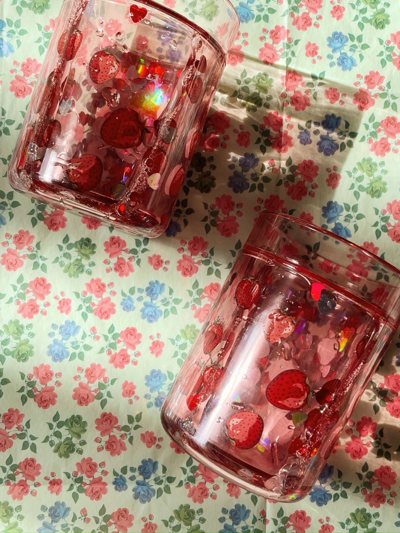 Konges Slojd - Glitzer Becher Erdbeere '2 PACK GLITTER CUPS - FRAGOLA'