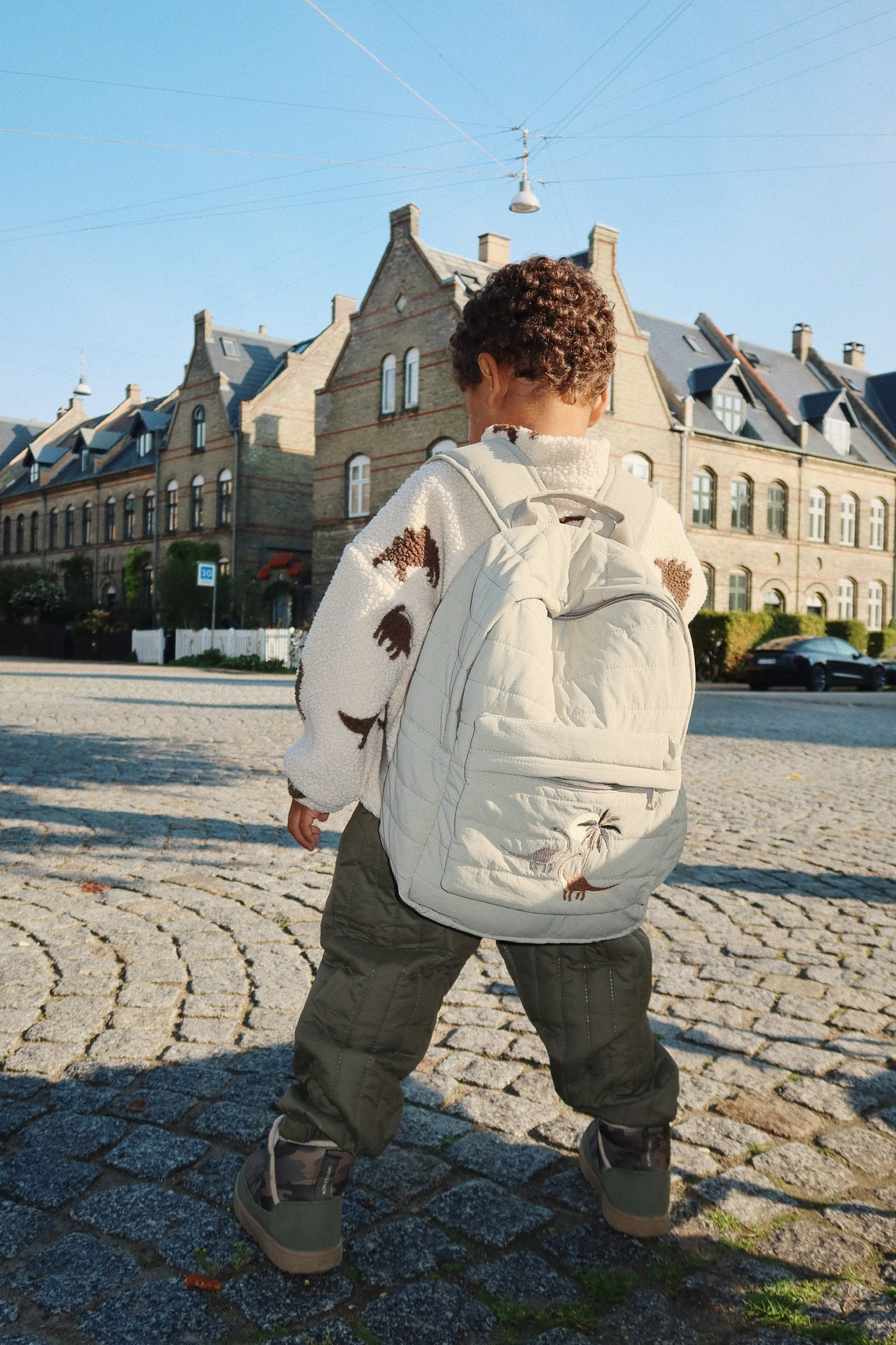 Konges Sløjd - Rucksack mit Dinos 'JUNO QUILTED BACKPACK MIDI- LAUREL OAK'