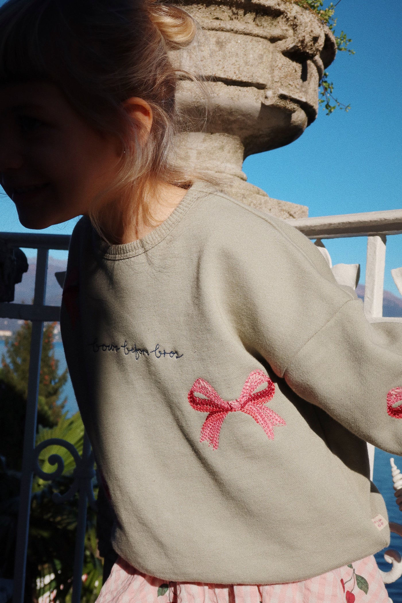 Konges Slojd - Sweatshirt mit Schleifen 'LOU BOW SWEATSHIRT OCS - TEA'